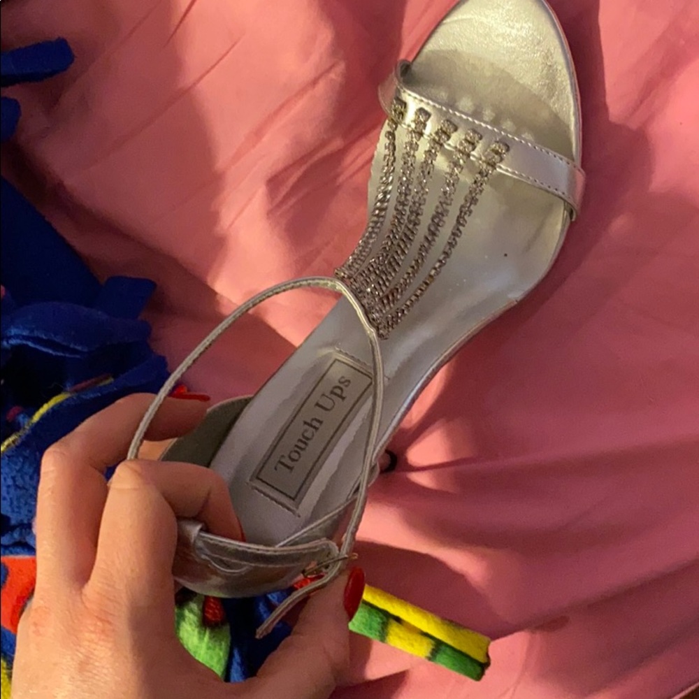 Silver, heels!